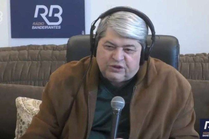 /Apresentador, que está prestes a se tornar candidato para as eleições de 2022, garantiu que não deixará emissora. Foto: Reprodução/Youtube /Apresentador, que está prestes a se tornar candidato para as eleições de 2022, garantiu que não deixará emissora. Foto: Reprodução/Youtube