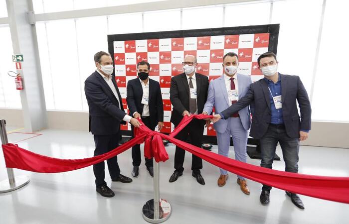 Fornecedora automotiva recebeu investimentos de R$ 60 milhões e gerou 1,6 mil empregos diretos/Fotos: Heudes Regis/SEI Fornecedora automotiva recebeu investimentos de R$ 60 milhões e gerou 1,6 mil empregos diretos/Fotos: Heudes Regis/SEI