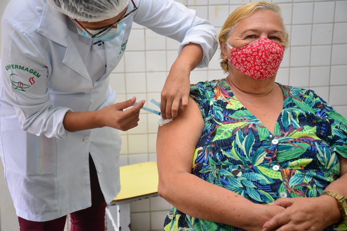Camaragibe realiza, na próxima quinta-feira (11), um mutirão de vacina contra a Covid-19 sem agendamento./Fotos: Victor Patrício Camaragibe realiza, na próxima quinta-feira (11), um mutirão de vacina contra a Covid-19 sem agendamento./Fotos: Victor Patrício