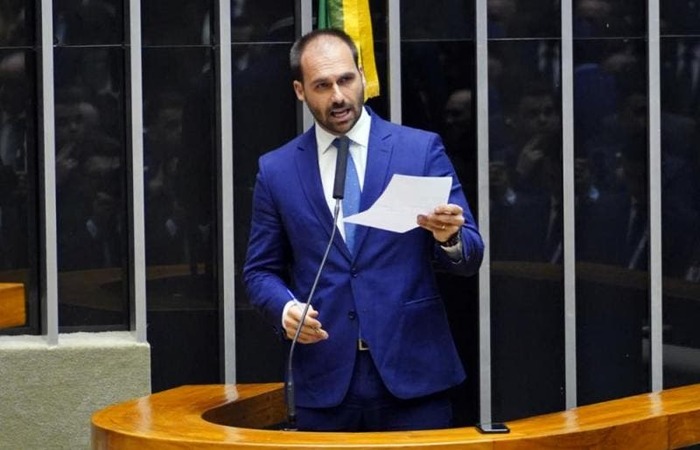 Pelas redes sociais, Eduardo citou frase do ex-juiz Sérgio Moro, que por muito tempo, disse que nunca se envolveria com a política/Pablo Valadares, Câmara dos Deputados/Divulgação Pelas redes sociais, Eduardo citou frase do ex-juiz Sérgio Moro, que por muito tempo, disse que nunca se envolveria com a política/Pablo Valadares, Câmara dos Deputados/Divulgação
