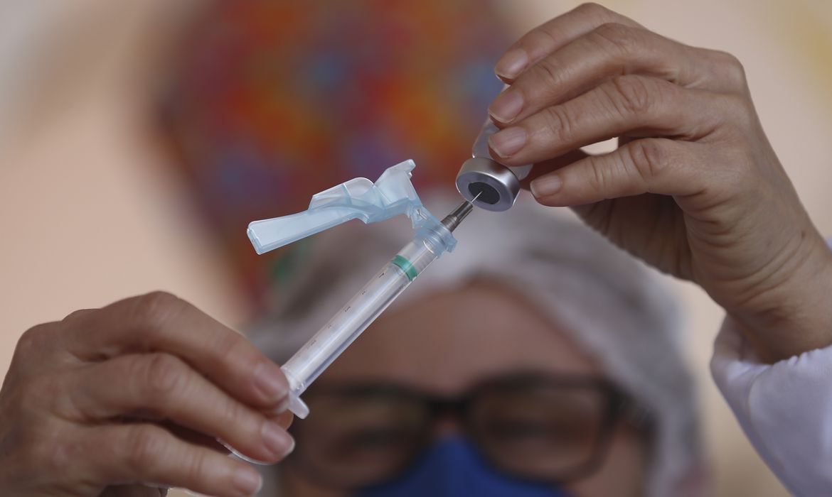/Estudo foi feito a pedido da Pfizer Brasil e da SBIm com 2 mil pessoas. Foto: Fabio Rodrigues Pozzebom/Agência Brasil /Estudo foi feito a pedido da Pfizer Brasil e da SBIm com 2 mil pessoas. Foto: Fabio Rodrigues Pozzebom/Agência Brasil
