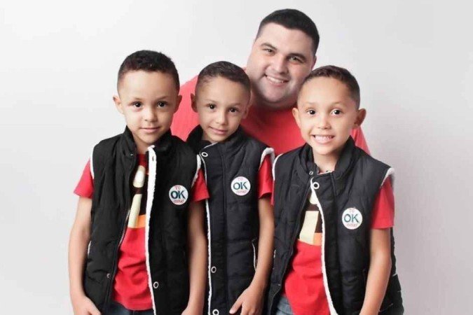 /"Parece que minha ficha não caiu ainda, mas eu preciso ser forte para eles, por eles", desabafou o tio das crianças. Foto: Reprodução /"Parece que minha ficha não caiu ainda, mas eu preciso ser forte para eles, por eles", desabafou o tio das crianças. Foto: Reprodução