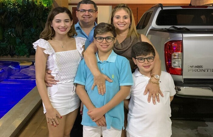 /Eduarda (primeira à esquerda) teve o diagnóstico para diabetes tipo 1 quando tinha dois anos e meio de idade. Foto: Arquivo Pessoal /Eduarda (primeira à esquerda) teve o diagnóstico para diabetes tipo 1 quando tinha dois anos e meio de idade. Foto: Arquivo Pessoal