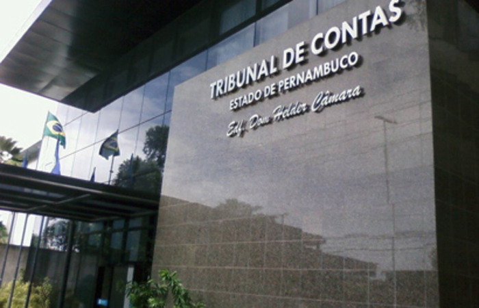 Estudo do TCE aponta aumento no número de obras paradas./TCE/Divulgação Estudo do TCE aponta aumento no número de obras paradas./TCE/Divulgação