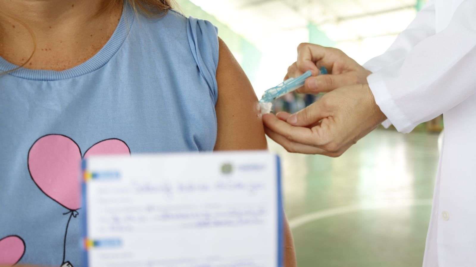 Mutirão no sábado (20) marca ampliação da dose de reforço em Ipojuca./SECOM/Ipojuca Mutirão no sábado (20) marca ampliação da dose de reforço em Ipojuca./SECOM/Ipojuca
