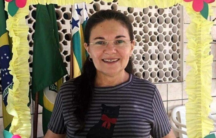Núbia Rocha trabalhou em sala de aula o tema da redação com alunos do 3º ano do ensino médio/Foto: Arquivo pessoal Núbia Rocha trabalhou em sala de aula o tema da redação com alunos do 3º ano do ensino médio/Foto: Arquivo pessoal