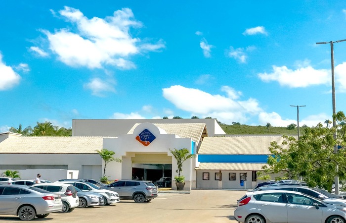 Instalado na cidade do Cabo de Santo Agostinho, o mall, que completará 12 anos nesta sexta-feira (26), emprega atualmente mais de 2 mil pessoas/Divulgação/Costa Dourada Instalado na cidade do Cabo de Santo Agostinho, o mall, que completará 12 anos nesta sexta-feira (26), emprega atualmente mais de 2 mil pessoas/Divulgação/Costa Dourada