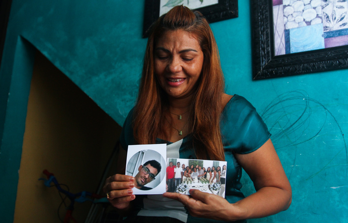 /Maria da Hora, irmã de Audo, diz que tragédia destroçou família numerosa e unida. Foto: Sandy James/Esp. DP /Maria da Hora, irmã de Audo, diz que tragédia destroçou família numerosa e unida. Foto: Sandy James/Esp. DP