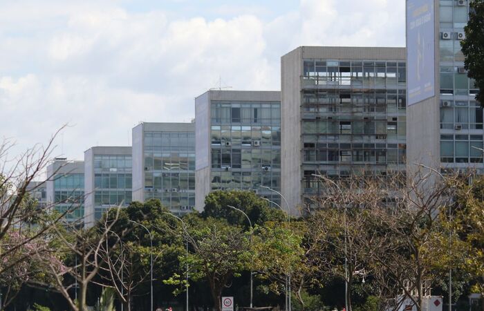 Obrigatoriedade estava suspensa por causa da pandemia de Covid-19/Fabio Rodrigues Pozzebom/Agência Brasil