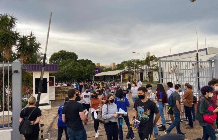 Ao realizar os pagamentos das mensalidades em 2022, os pais tenham que desembolsar, em média, 10% a mais do que em 2021/Pedro Ibarra/CB/D.A.Press Ao realizar os pagamentos das mensalidades em 2022, os pais tenham que desembolsar, em média, 10% a mais do que em 2021/Pedro Ibarra/CB/D.A.Press