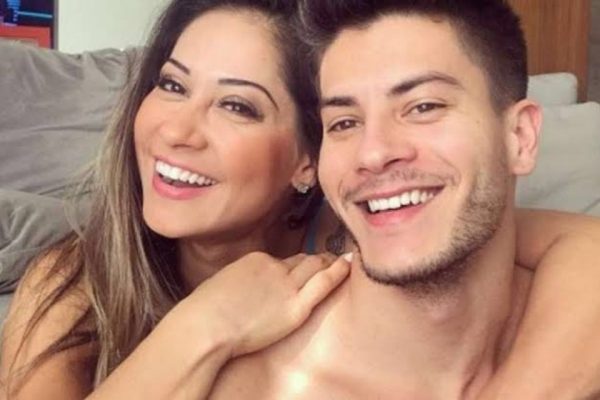 /Fãs acharam que a influenciadora tinha desativado a rede social, mas ela mudou a assinatura. Foto: Reprodução/Instagram /Fãs acharam que a influenciadora tinha desativado a rede social, mas ela mudou a assinatura. Foto: Reprodução/Instagram