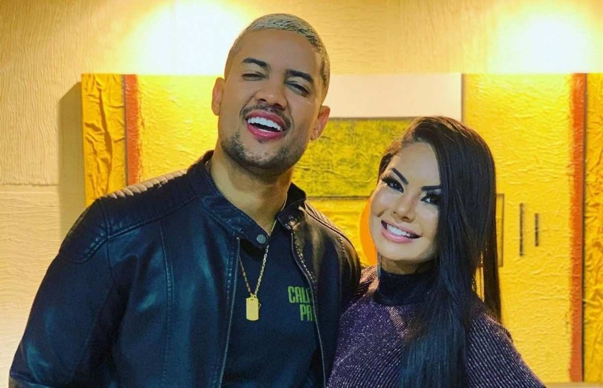 /No Fantástico, Clevinho Santos declarou que quer saber o que motivou a morte repentina da vocalista do Calcinha Preta. Foto: Reprodução/Instagram