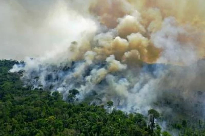 /Foto: CARL DE SOUZA / AFP