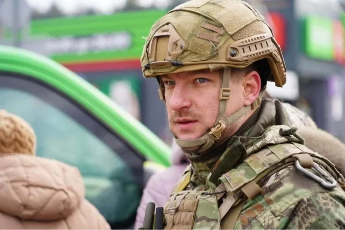 Oleksandr Pogrebyskyi, sargento do batalhão de voluntários "Irmãos em Armas", fundador do 206º Batalhão de Defesa Antiterror (em Kiev) e deputado do Conselho Municipal de Kiev
