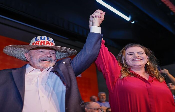 Lula e Marília Arraes durante ato em São Paulo./Ricardo Stuckert/Divulgação Lula e Marília Arraes durante ato em São Paulo./Ricardo Stuckert/Divulgação