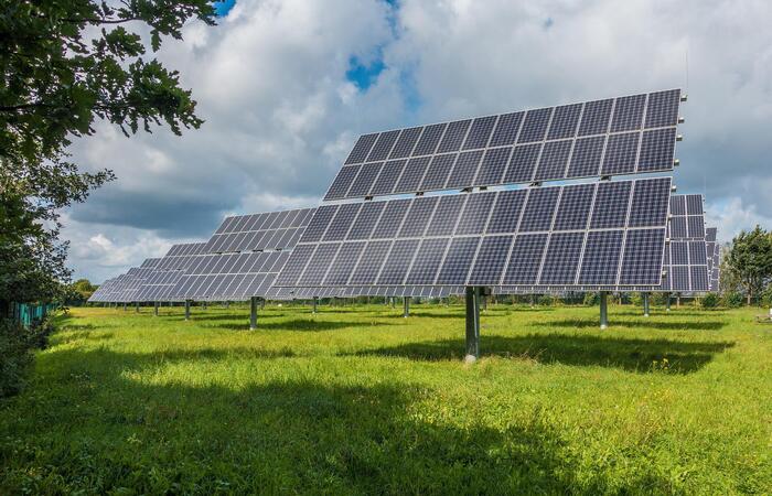Os alunos e alunas vão aprender a instalar placas de energia limpa e renovável/Reprodução/Pixabay Os alunos e alunas vão aprender a instalar placas de energia limpa e renovável/Reprodução/Pixabay