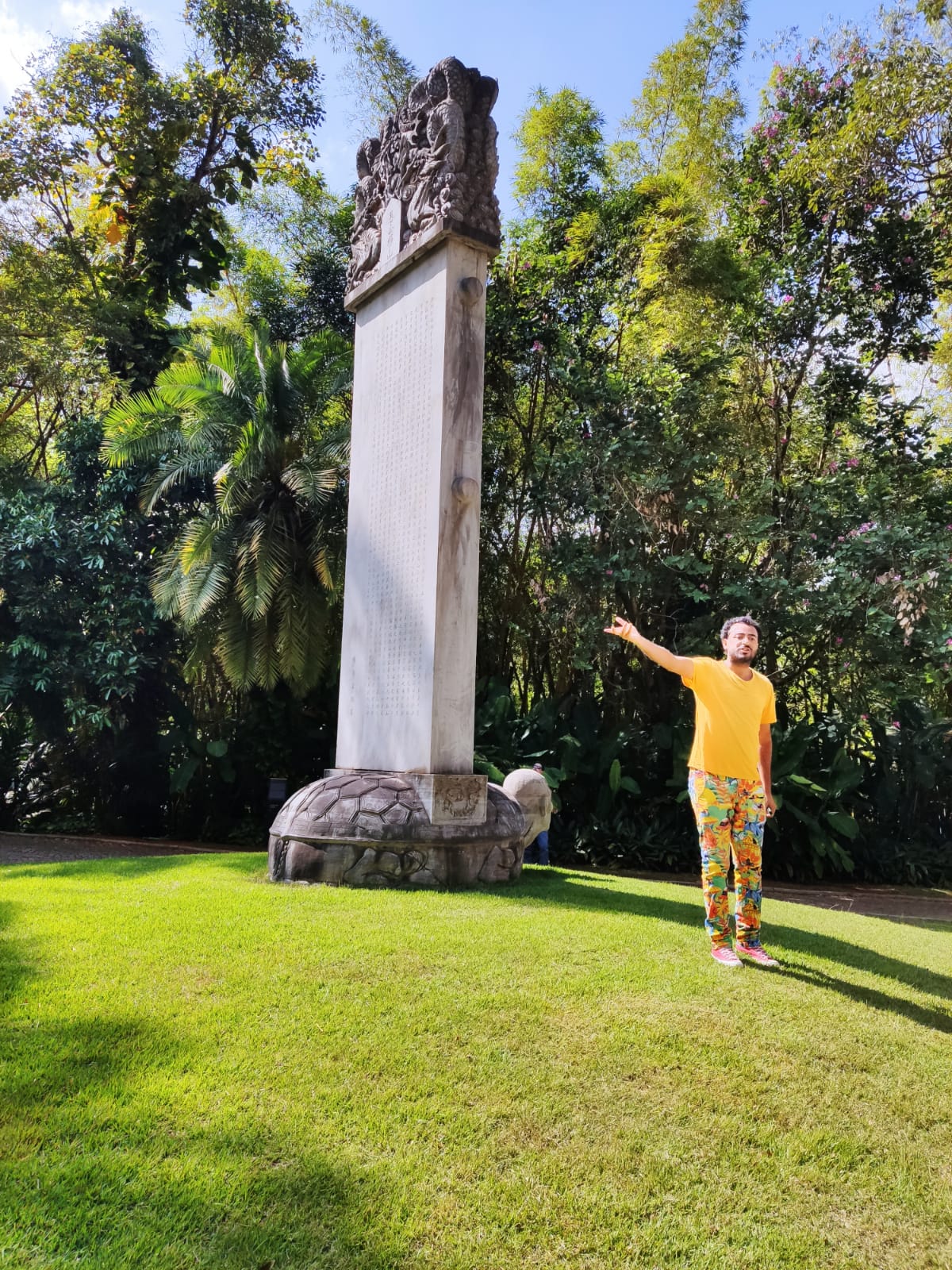 Junio Cesar, o guia mais famoso de Inhotim