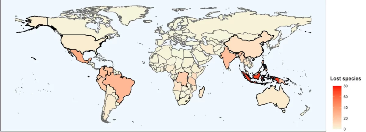 Mapa de densidade que mostra todas as espécies de vertebrados terrestres perdidas por país.
