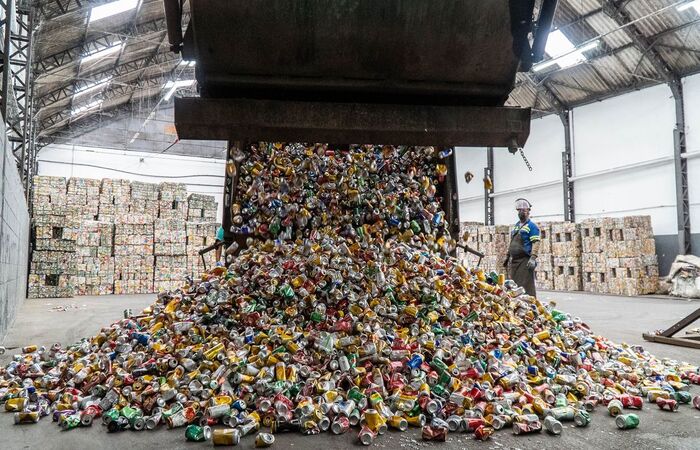 /País produz 27,7 milhões de toneladas anuais de resíduos recicláveis. Foto: Divulgação/Recicla latas. /País produz 27,7 milhões de toneladas anuais de resíduos recicláveis. Foto: Divulgação/Recicla latas.