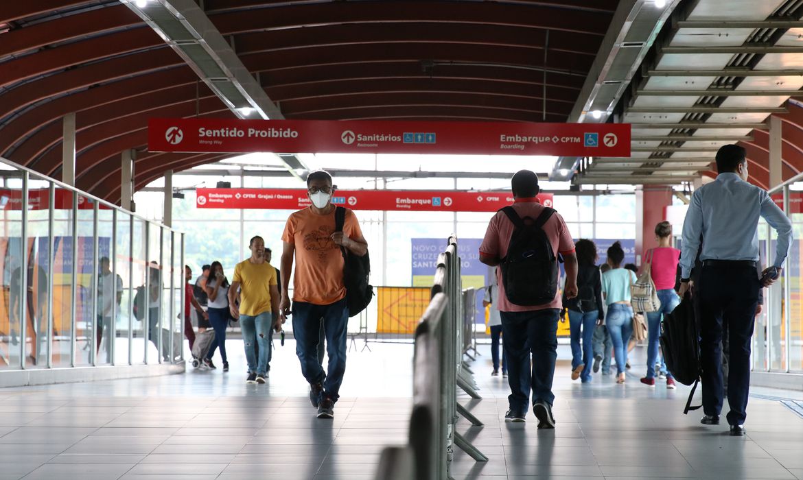 /Medida vale em algumas instituições públicas do estado. Foto: Rovena Rosa/Agência Brasil /Medida vale em algumas instituições públicas do estado. Foto: Rovena Rosa/Agência Brasil