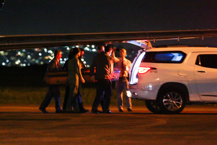 Avião da Polícia Federal pousou no Recife às 18h38 desta quinta-feira/Sandy James/DP Foto Avião da Polícia Federal pousou no Recife às 18h38 desta quinta-feira/Sandy James/DP Foto