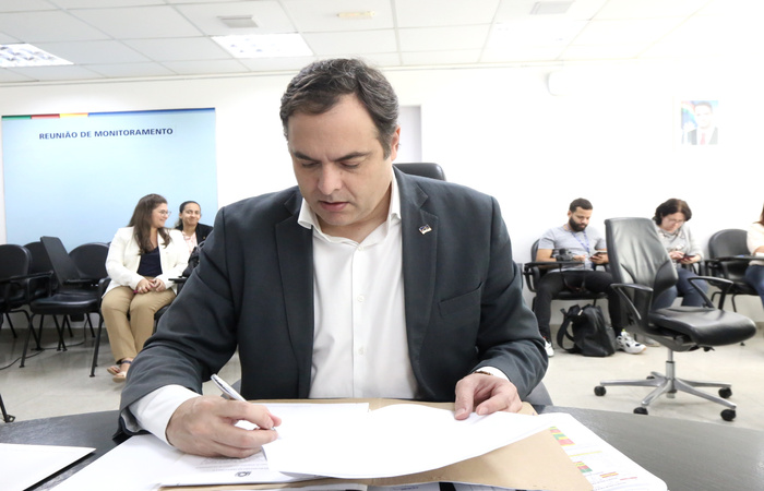 Estudantes da rede estadual de ensino no Agreste Meridional serão contemplados, através do Programa Quadra Viva e Serra Talhada terá expansão do Hospital Eduardo Campos/Fotos: Aluisio Moreira/SEI