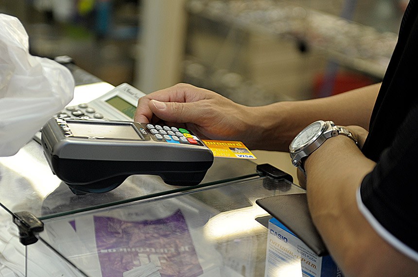 /Pela proposta, o consumidor deverá informar à administradora do cartão de crédito sua preferência pelo nome social ou fantasia. Foto: Jefferson Rudy/Agência Senado /Pela proposta, o consumidor deverá informar à administradora do cartão de crédito sua preferência pelo nome social ou fantasia. Foto: Jefferson Rudy/Agência Senado