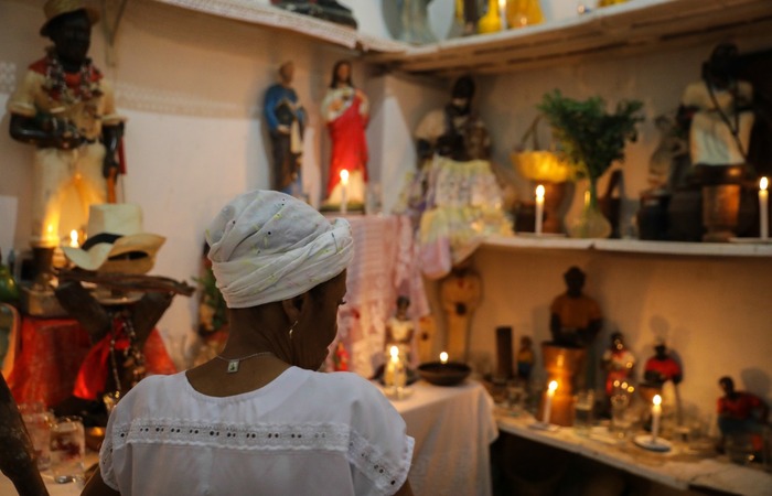 /No Centro de Design do Recife, localizado no Pátio de São Pedro, o público terá acesso a fotografias de 21 terreiros para a compreensão de como se consolida a ascensão da Jurema no campo religioso pernambucano, em suas formas culturais e políticas. Foto: Marcos Pastic /No Centro de Design do Recife, localizado no Pátio de São Pedro, o público terá acesso a fotografias de 21 terreiros para a compreensão de como se consolida a ascensão da Jurema no campo religioso pernambucano, em suas formas culturais e políticas. Foto: Marcos Pastic