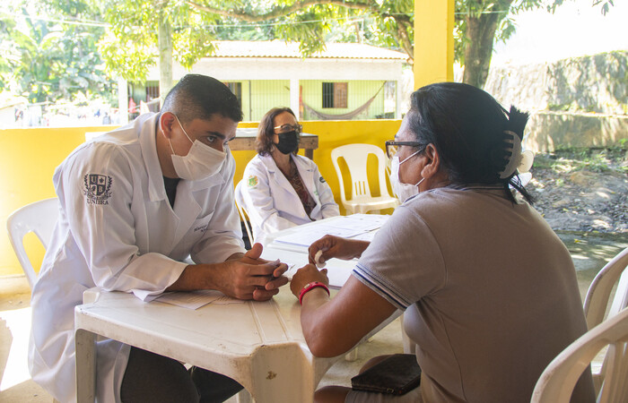 /Mutirão de serviços atendeu na Cidade Tabajara, nesta quinta-feira. Foto: Alice Mafra/ Secom Olinda.