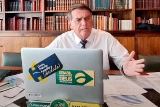 /crédito: Reprodução/Youtube Jair Messias Bolsonaro /crédito: Reprodução/Youtube Jair Messias Bolsonaro