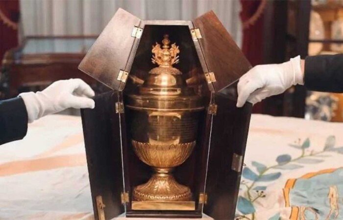 O cora&ccedil;&atilde;o do monarca, que morreu em 1834, aos 35 anos, ficar&aacute; no Brasil at&eacute; 8 de setembro. Ao longo de tr&ecirc;s semanas, ser&aacute; exposto no Pal&aacute;cio do Planalto e no Itamaraty/Cr&eacute;dito: Reprodu&ccedil;&atilde;o