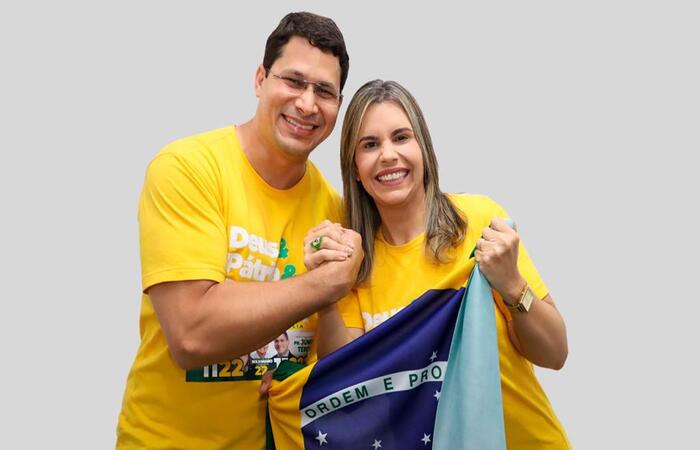 Segunda deputada federal mais votada e deputado estadual mais votado, Clarissa e seu marido Júnior Tércio tiveram juntos 424.246 votos nestas eleições (Crédito: Daniel Robles) Segunda deputada federal mais votada e deputado estadual mais votado, Clarissa e seu marido Júnior Tércio tiveram juntos 424.246 votos nestas eleições/Crédito: Daniel Robles