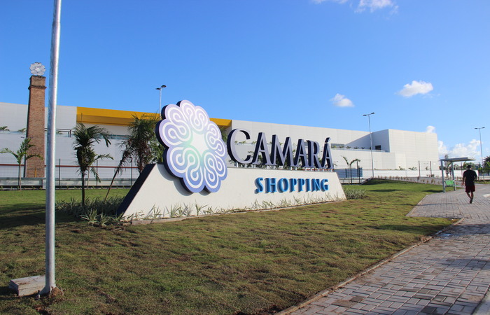 Maioria dos centros de compras como o Camar&aacute; Shopping funcionar&aacute; at&eacute; 21 h/Ass. Imprensa Camar&aacute; Shopping