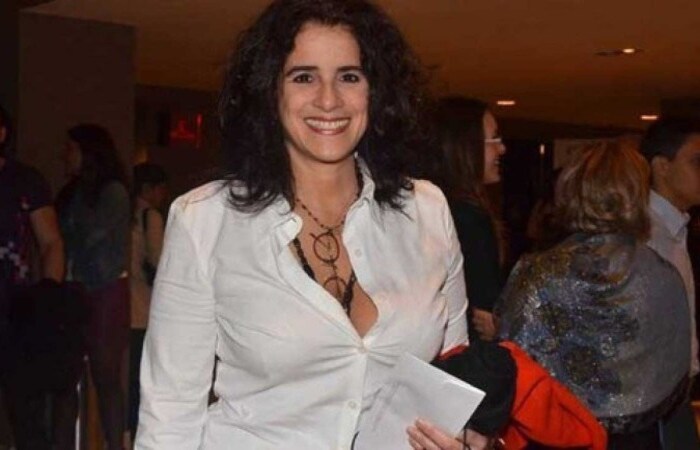 A atriz Lúcia Veríssimo publicou um vídeo em forma de homenagear a brilhante carreira de um dos grandes nomes da Música Popular Brasileira, Gal Costa/Crédito: Divulgação A atriz Lúcia Veríssimo publicou um vídeo em forma de homenagear a brilhante carreira de um dos grandes nomes da Música Popular Brasileira, Gal Costa/Crédito: Divulgação
