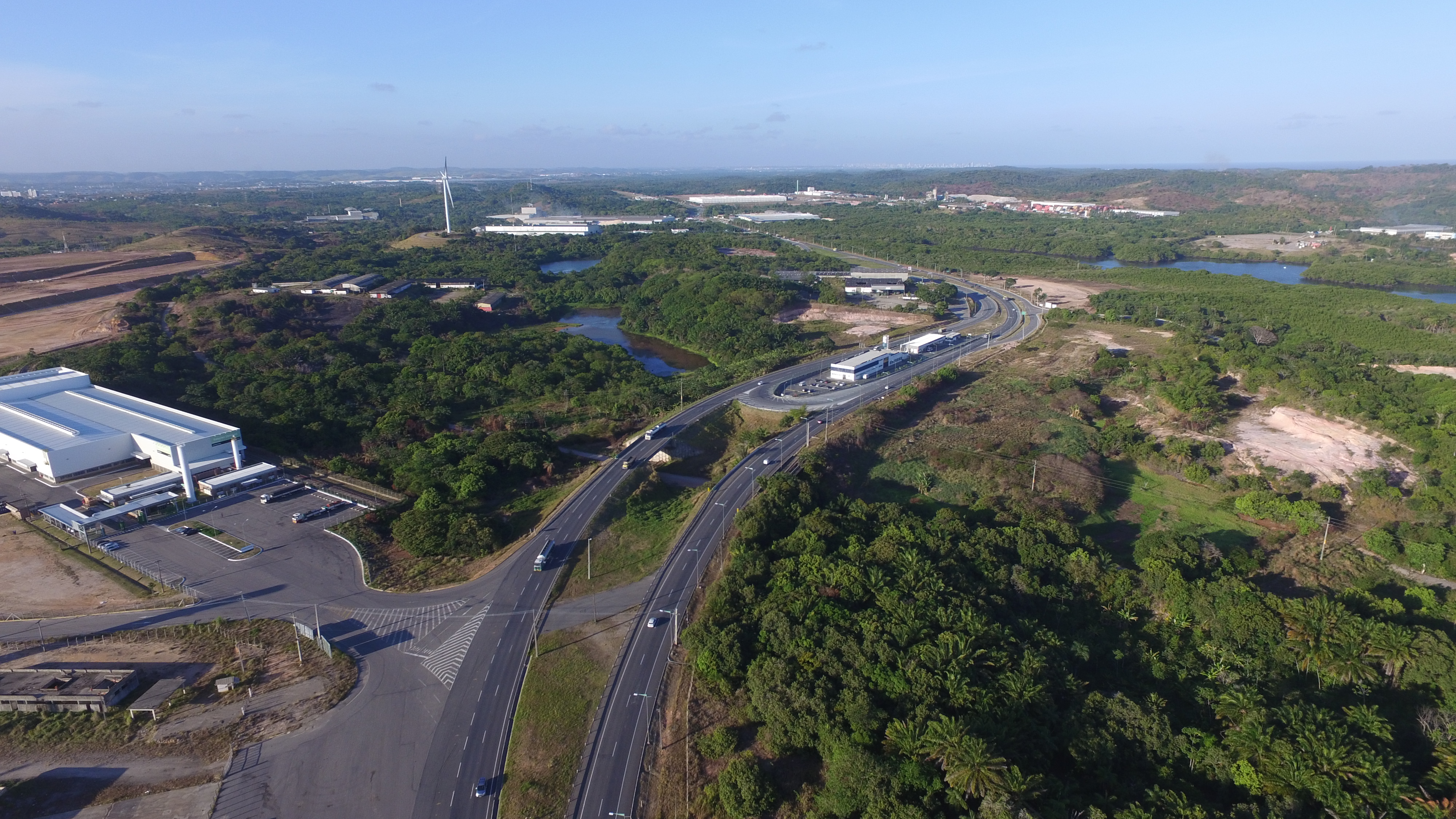 Estimativa é de que 85 mil veículos trafeguem pela Rota do Atlântico no próximo feriado/AI Concessionária Rota do Atlântico Nov2022