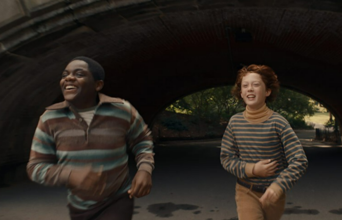 Filme dirigido por James Gray ('Amantes' e 'Ad Astra') relembra sua inf&acirc;ncia no Queen, em Nova York, no come&ccedil;o dos anos 1980.