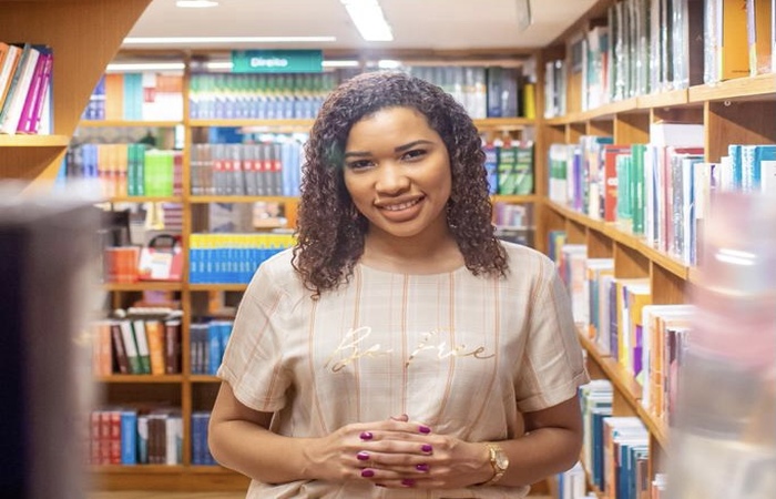 Jaqueline Fraga organiza a 1&ordf; edi&ccedil;&atilde;o do Festival Pernambucano de Literatura Negra/Cr&eacute;dito: L&eacute;o Malafaia