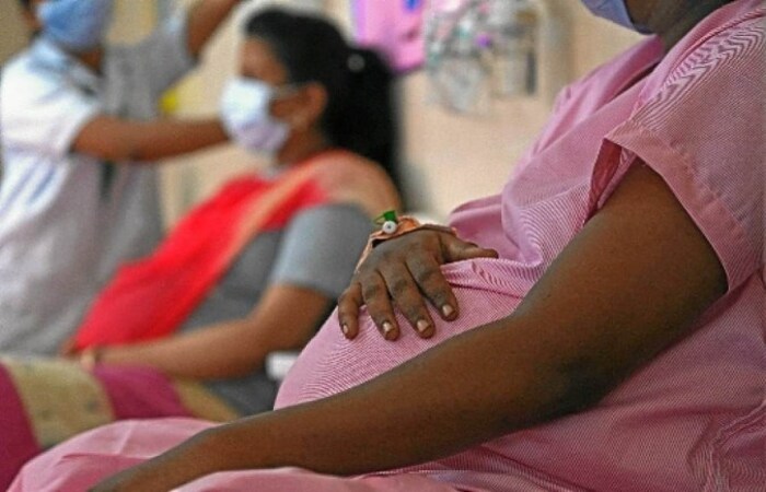 Ao analisar exames de imagem fetal, cientistas identificam danos que podem resultar em atrasos na fala e em outras fun&ccedil;&otilde;es cognitivas. A maioria das m&atilde;es das crian&ccedil;as avaliadas ingeria, durante a gravidez, menos de uma bebida alco&oacute;lica por semana/Cr&eacute;dito: Arun Sankar/AFP