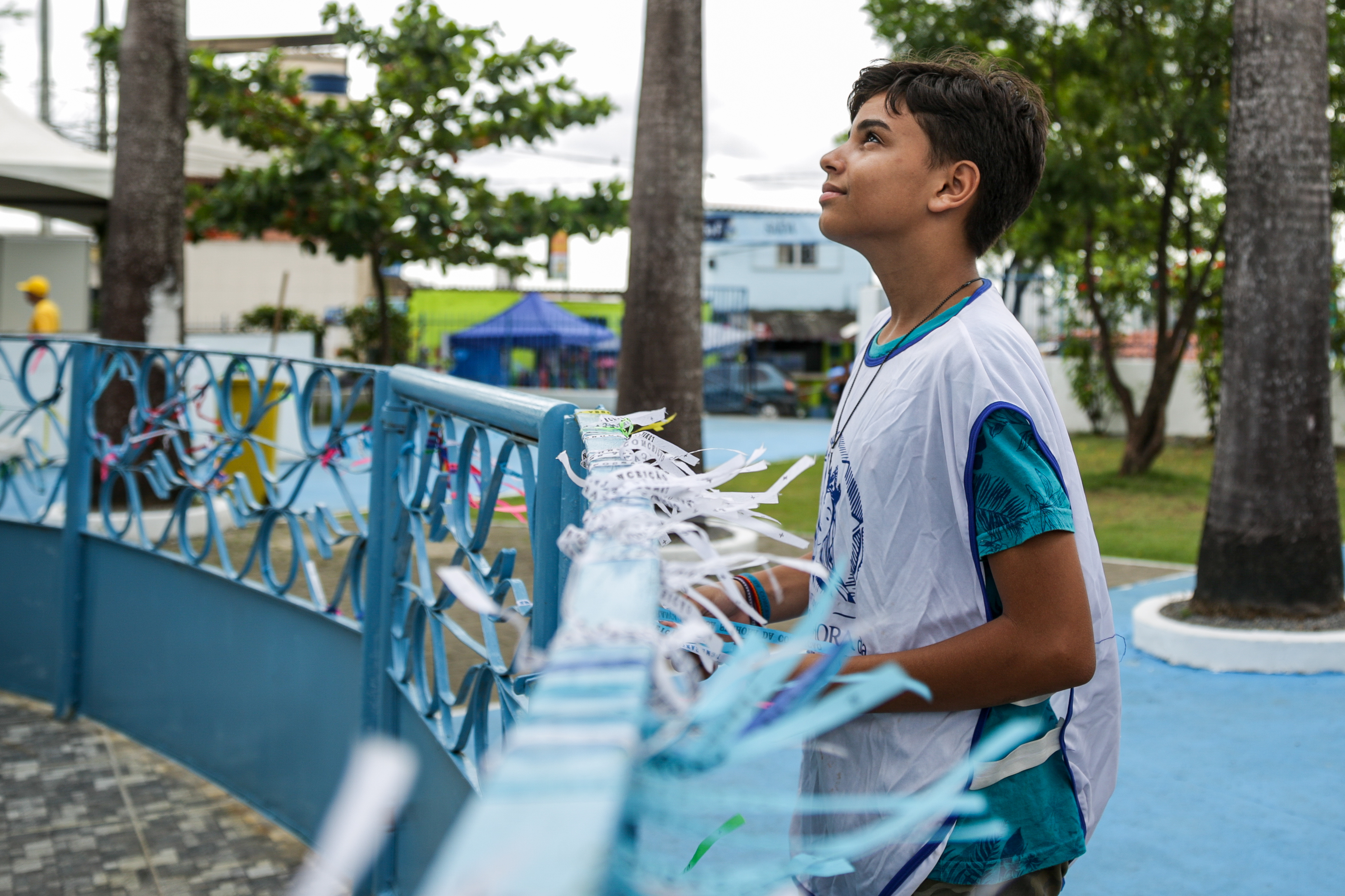 Artur Gomes da Silva, de apenas 12 anos, se voluntariou pela segunda vez, como "pagamento" de uma promessa
