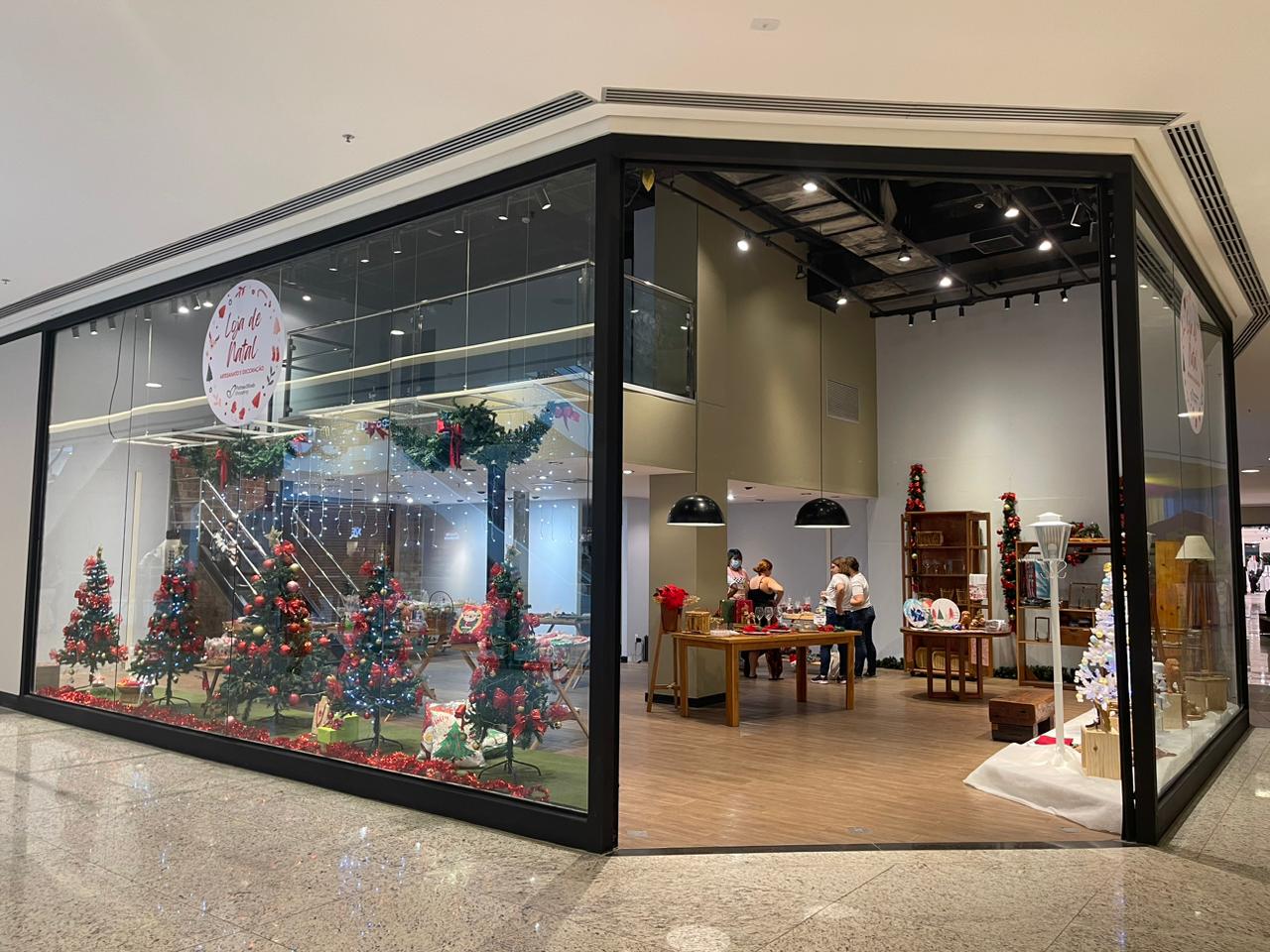 Espa&ccedil;o colaborativo, a %u201CLoja de Natal%u201D tem boas op&ccedil;&otilde;es para presentes/AI Shopping Patteo Olinda