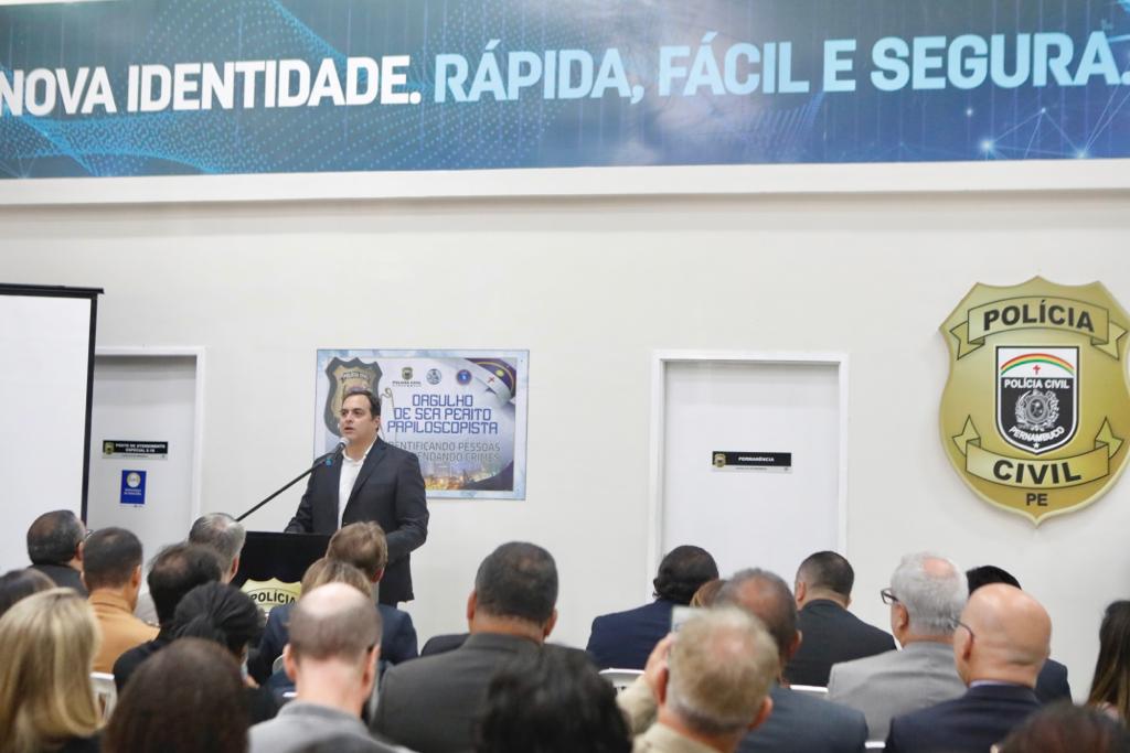 As apresentações, realizadas no Instituto de Identificação Tavares Buril, reforçam avanços para a área de segurança pública do Estado./Foto: Hélia Scheppa/SEI As apresentações, realizadas no Instituto de Identificação Tavares Buril, reforçam avanços para a área de segurança pública do Estado./Foto: Hélia Scheppa/SEI