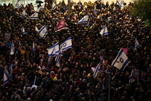 Milhares de israelenses protestam contra o governo em Tel Aviv | Diario ...