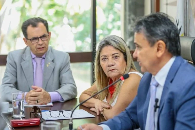 O documentos estabelece as responsabilidades da Uni&atilde;o, Estados e Munic&iacute;pios no programa, que visa reestruturar o Cadastro, atualizar dados e incluir popula&ccedil;&otilde;es vulner&aacute;veis/Foto: Divulga&ccedil;&atilde;o/Minist&eacute;rio do Desenvolvimento Social