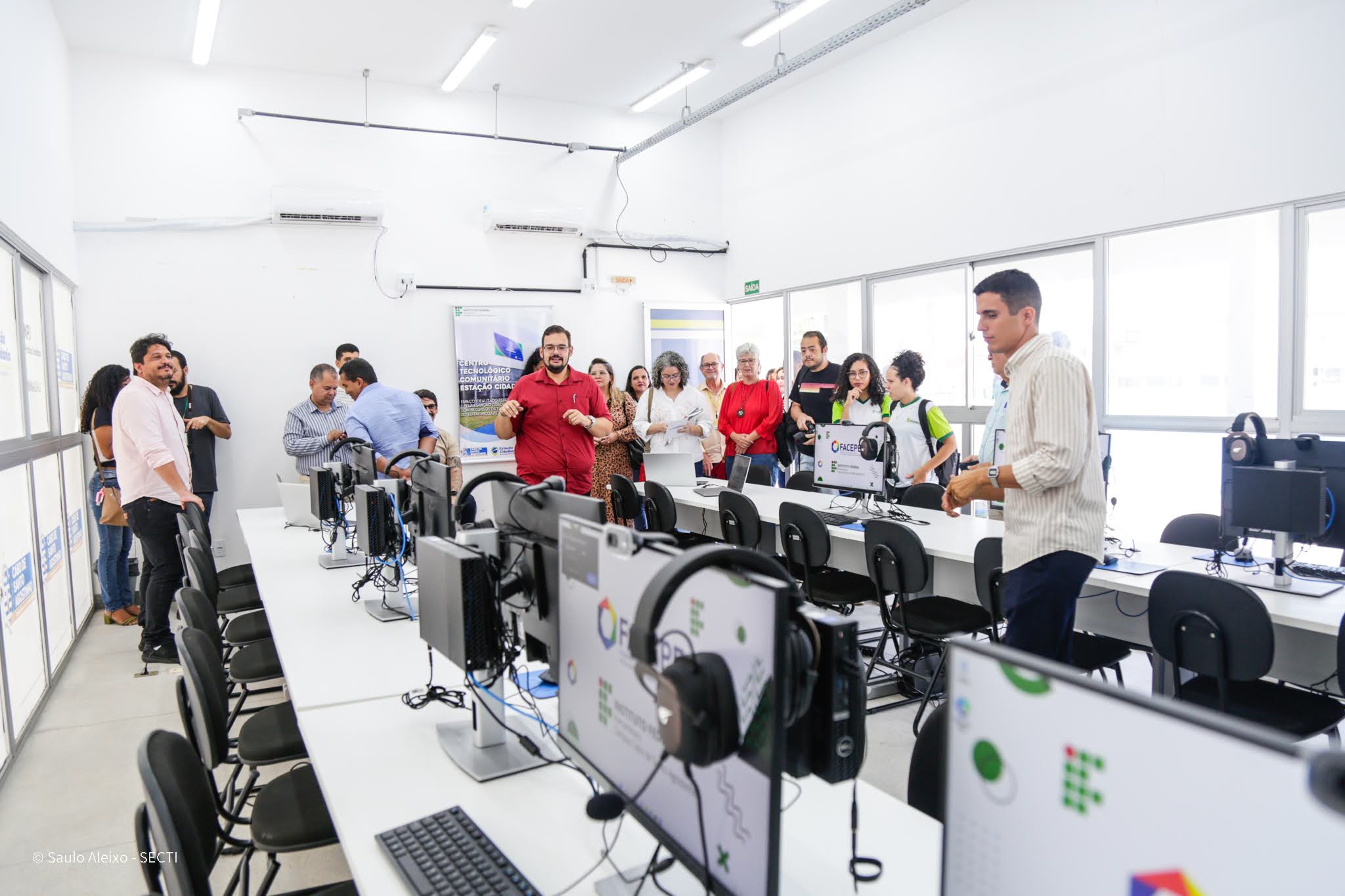 A partir de investimentos da Secretaria de Ciência, Tecnologia e Inovação, os primeiros Centros Tecnológicos Comunitários (CTC) começam a ser inaugurados () A partir de investimentos da Secretaria de Ciência, Tecnologia e Inovação, os primeiros Centros Tecnológicos Comunitários (CTC) começam a ser inaugurados/
