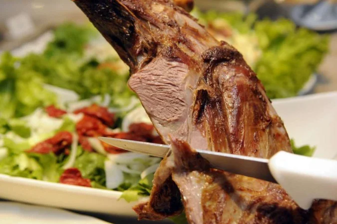 /Foto: Bruno Peres/CB/D.A Press. Brasil. Bras..lia - DF. Carne da churrascaria Pot..ncia do Sul.