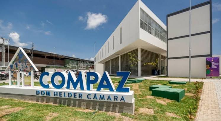 A ação faz parte do projeto Pipa Território, que possui um olhar ampliado para o ecossistema da comunidade, envolvendo outros agentes no impacto do desenvolvimento infantil, como a família, a vizinhança e os negócios do bairro/Foto: Divulgação/Andréa Rêgo Barros/PCR A ação faz parte do projeto Pipa Território, que possui um olhar ampliado para o ecossistema da comunidade, envolvendo outros agentes no impacto do desenvolvimento infantil, como a família, a vizinhança e os negócios do bairro/Foto: Divulgação/Andréa Rêgo Barros/PCR