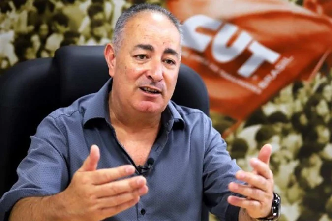 Entidades pedem que trabalhadores sejam mais ouvidos no processo. Audiência pública reuniu mais de uma dezena de centrais sindicais para discutir a mudança na tributação/Foto: Roberto Parizotti