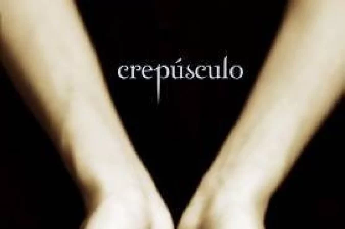 De acordo com o The Hollywood Reporter, a Lionsgate Television está perto de desenvolver uma nova adaptação da série de livros de Stephenie Meyer/Foto: Editora Instrínseca/Divulgação