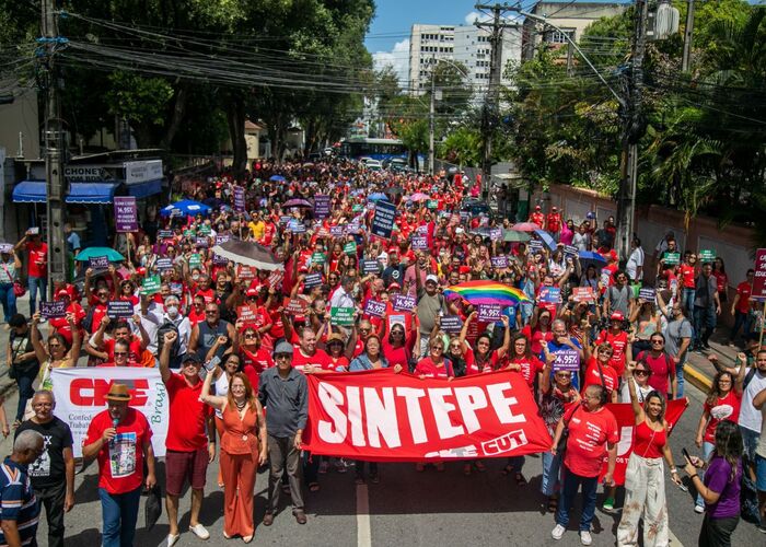 Protesto será às 16h desta terça (16), na Praça do Derby/
