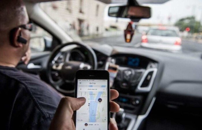 Representantes do governo discutirão proposta de regulamentação das atividades do setor. Ministro do Trabalho e Emprego participou de primeira reunião do colegiado/Crédito: Uber/Divulgação